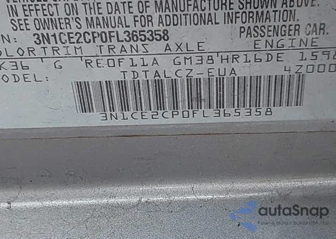 2015 Nissan Versa Note S (Sr)/S Plus/Sl/Sr/Sv z USA, uszkodzony, nr VIN 3N1CE2CP0FL365358